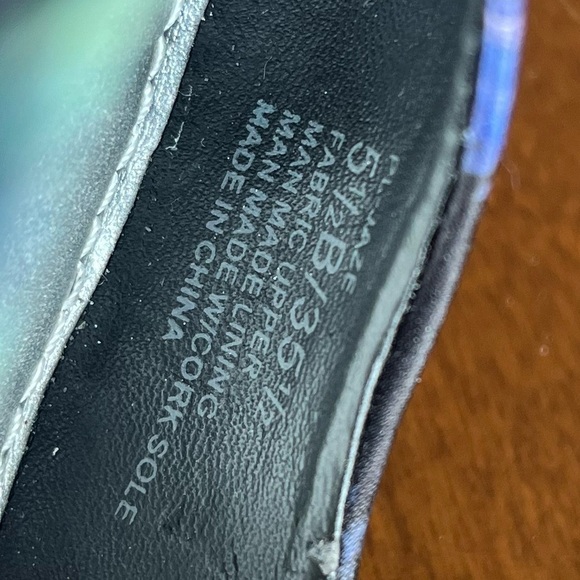 BCBG Peacock heels - Picture 8 of 15